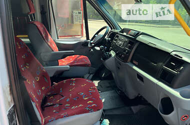 Микроавтобус Ford Transit 2012 в Бродах