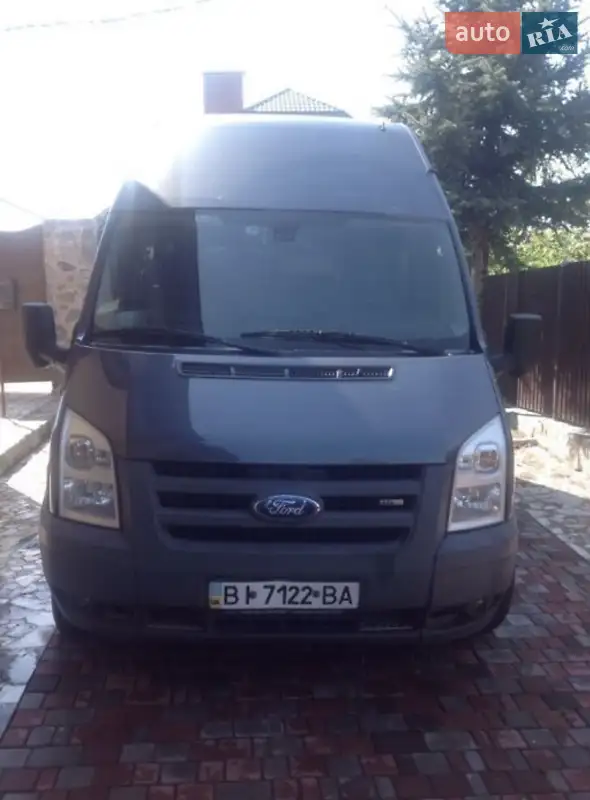 Микроавтобус Ford Transit 2009 в 