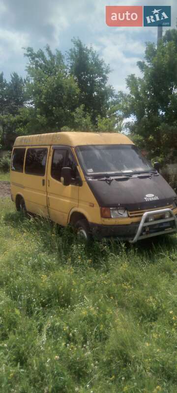 Микроавтобус Ford Transit 1988 в 