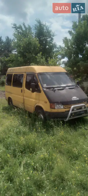 Микроавтобус Ford Transit 1988 в 