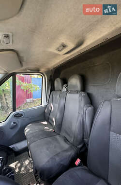 Грузовой фургон Ford Transit 2011 в 