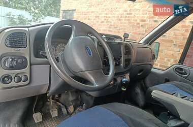 Микроавтобус Ford Transit 2001 в Чутове