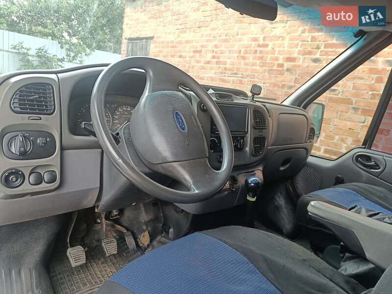 Мікроавтобус Ford Transit 2001 в Чутовому