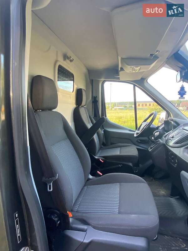 Вантажний фургон Ford Transit 2018 в Києві