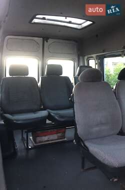 Микроавтобус Ford Transit 2002 в Александрие