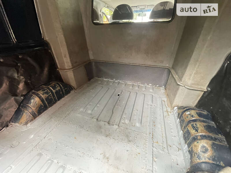 Грузопассажирский фургон Ford Transit 2000 в Львове