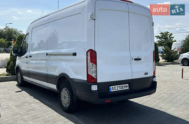 Вантажний фургон Ford Transit 2017 в 