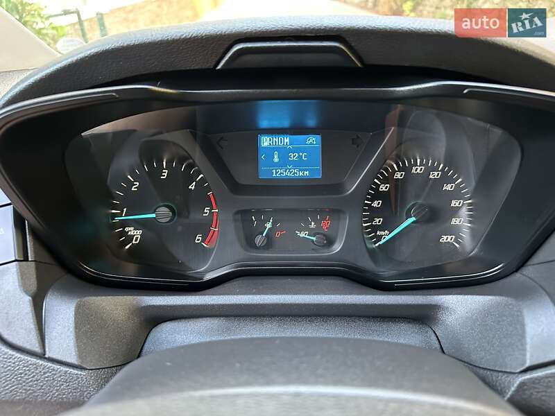 Грузовой фургон Ford Transit 2017 в Мерефа