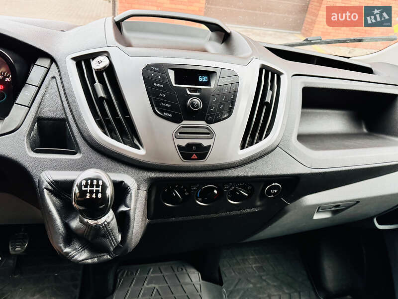 Грузовой фургон Ford Transit 2018 в Виннице