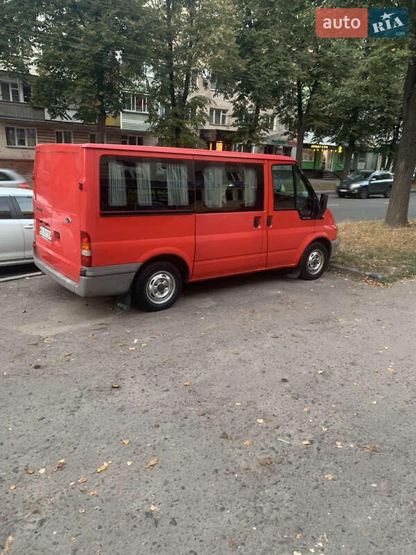 Микроавтобус Ford Transit 2006 в Ровно