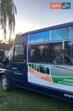 Микроавтобус Ford Transit 2006 в 