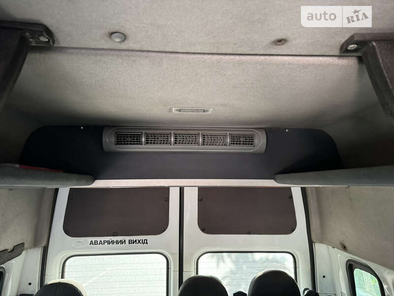 Микроавтобус Ford Transit 2013 в Одессе фото 14 Микроавтобус Ford Transit 2013 в Одессе