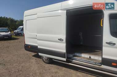 Грузовой фургон Ford Transit 2019 в 