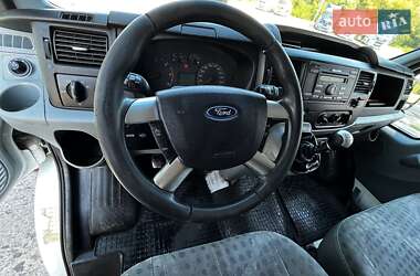 Грузовой фургон Ford Transit 2013 в Львове