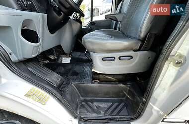 Грузовой фургон Ford Transit 2013 в Львове