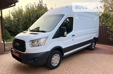 Вантажний фургон Ford Transit 2017 в Вінниці