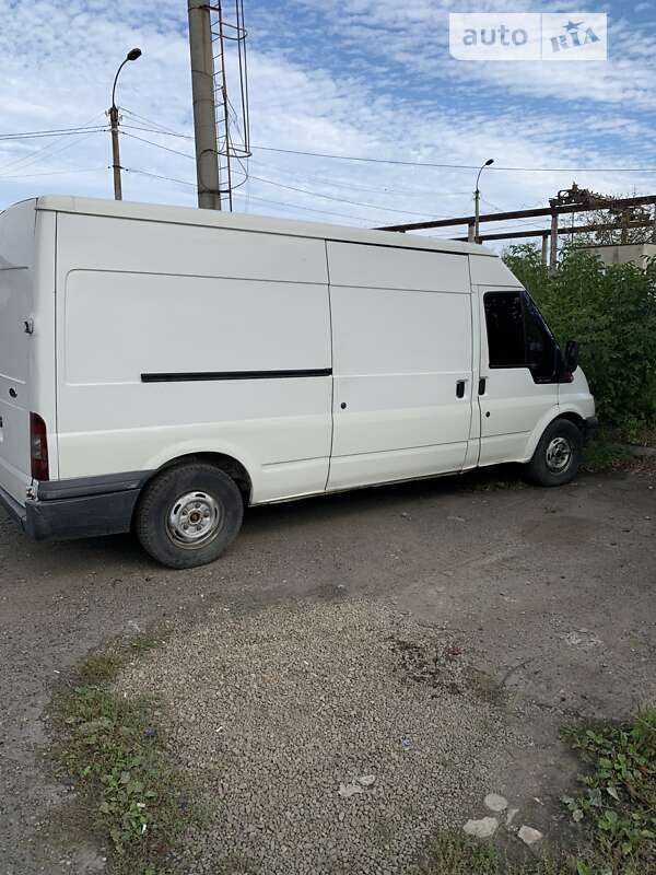 Грузовой фургон Ford Transit 2006 в Калуше