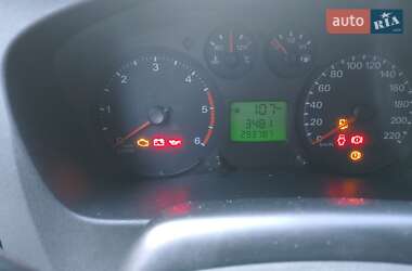 Грузовой фургон Ford Transit 2013 в 