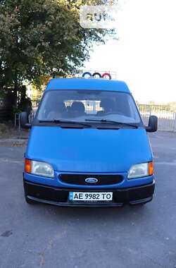 Грузовой фургон Ford Transit 1997 в Днепре