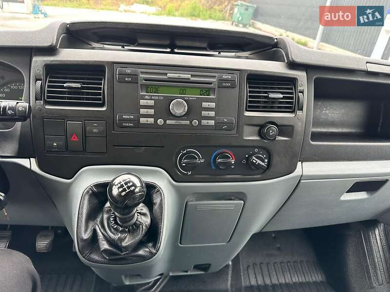 Микроавтобус Ford Transit 2011 в Киеве