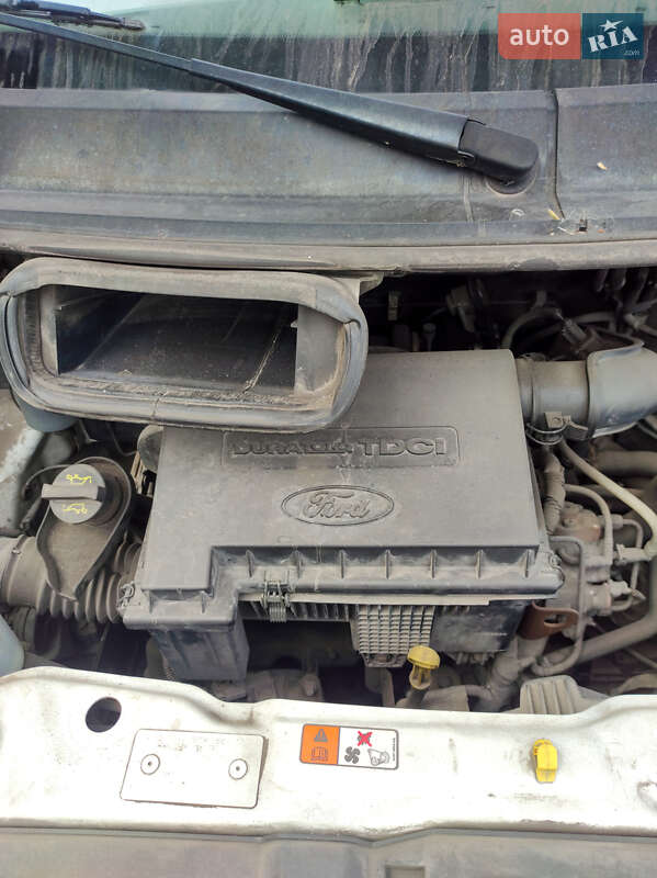Вантажний фургон Ford Transit 2011 в Запоріжжі
