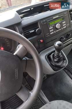 Вантажний фургон Ford Transit 2008 в 