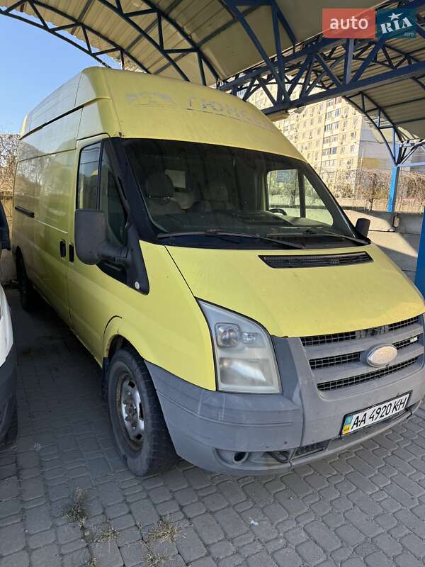 Грузовой фургон Ford Transit 2007 в Киеве