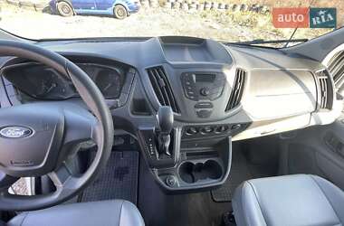 Грузовой фургон Ford Transit 2017 в 