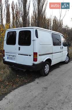 Вантажний фургон Ford Transit 1999 в Зеленодольську