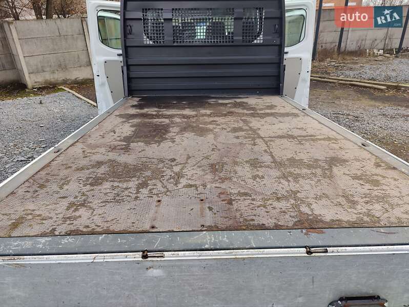 Борт Ford Transit 2016 в Рівному