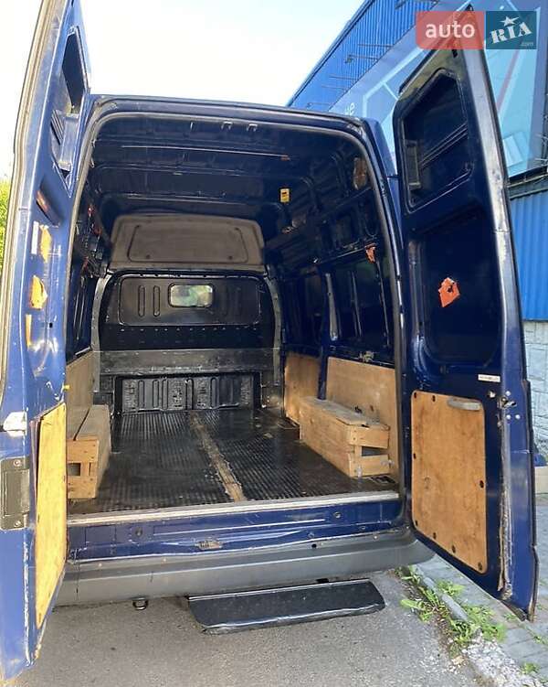 Грузовой фургон Ford Transit 2007 в Петропавловской Борщаговке
