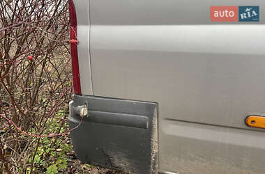 Грузовой фургон Ford Transit 2011 в 