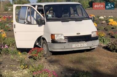 Вантажопасажирський фургон Ford Transit 1988 в Чорнобаї