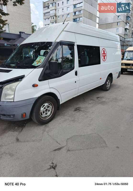 Микроавтобус Ford Transit 2013 в Киеве
