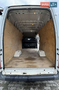 Грузовой фургон Ford Transit 2011 в 