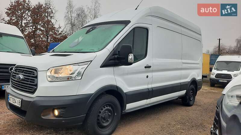 Грузовой фургон Ford Transit 2019 в Ивано-Франковске