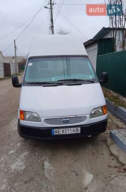 Вантажопасажирський фургон Ford Transit 1996 в Дніпрі