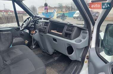Грузовой фургон Ford Transit 2013 в 