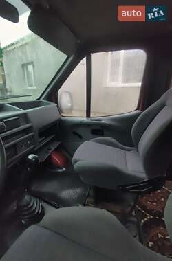 Грузовой фургон Ford Transit 1988 в 