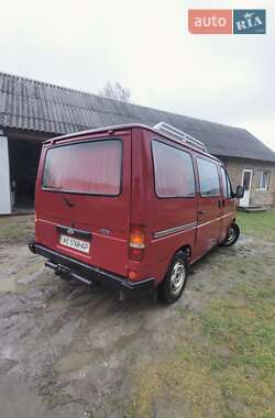 Грузовой фургон Ford Transit 1988 в 