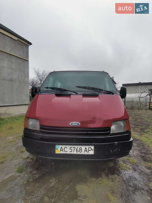 Грузовой фургон Ford Transit 1988 в Бродах фото 28 Грузовой фургон Ford Transit 1988 в Бродах