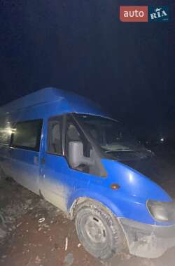 Вантажний фургон Ford Transit 2004 в Тячеві