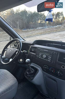 Грузопассажирский фургон Ford Transit 2013 в 