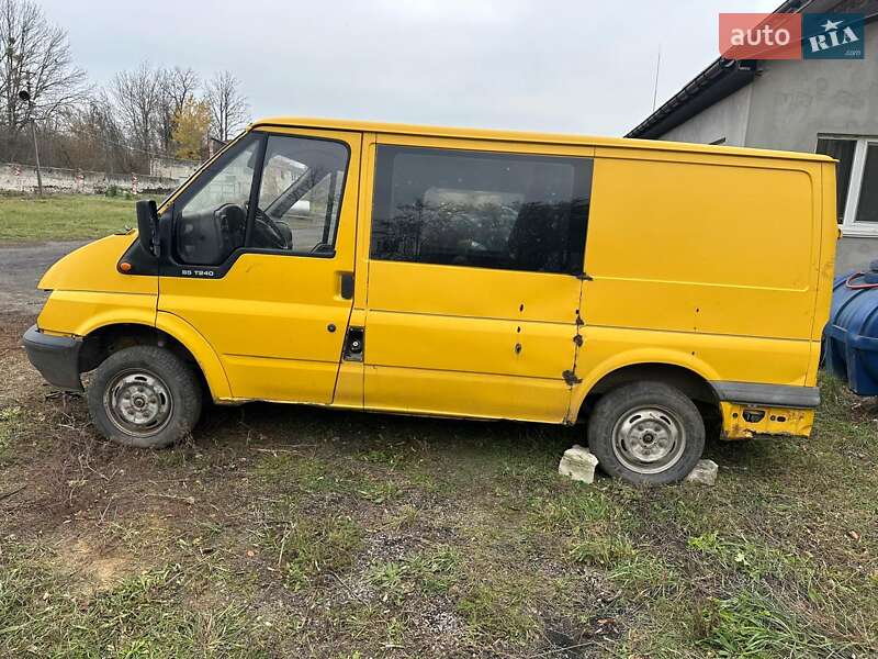 Микроавтобус Ford Transit 2005 в 