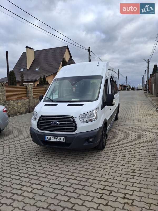 Мікроавтобус Ford Transit 2016 в 