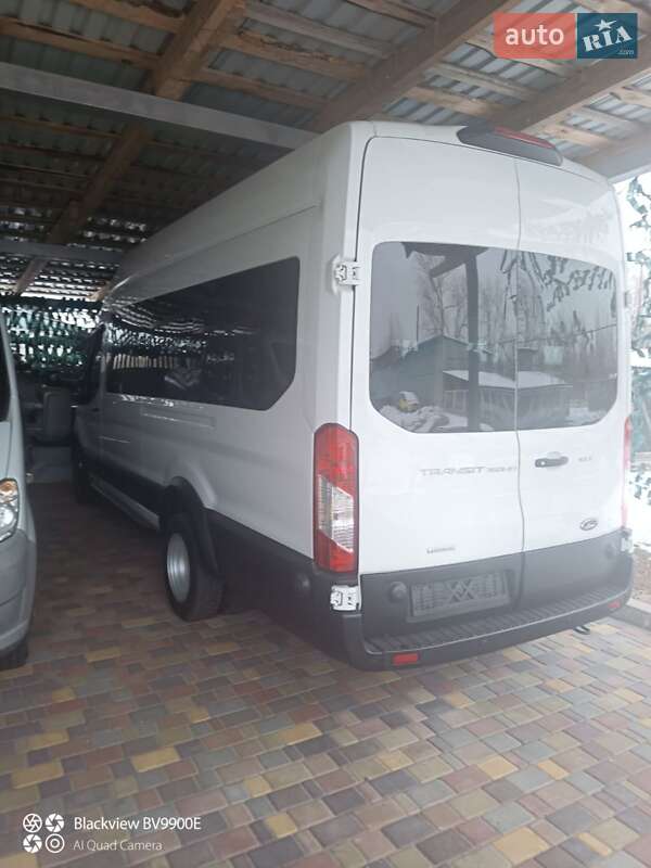 Микроавтобус Ford Transit 2018 в 