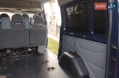 Вантажопасажирський фургон Ford Transit 2011 в Ужгороді