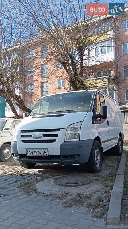 Вантажний фургон Ford Transit 2009 в Івано-Франківську