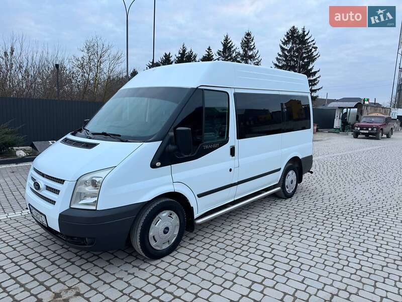 Микроавтобус Ford Transit 2011 в Тернополе