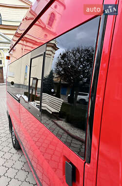 Специальный автобус Ford Transit 2012 в 